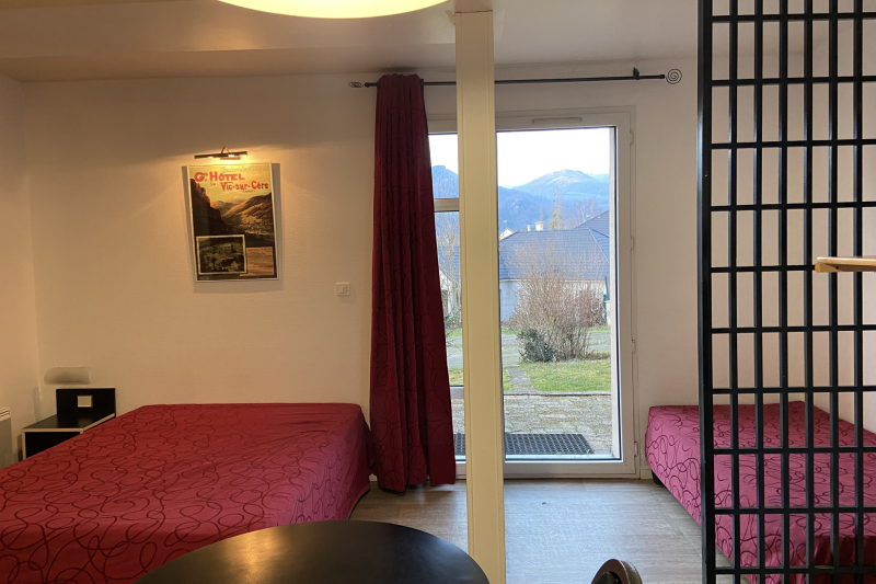 CHAMBRE-LOCATION